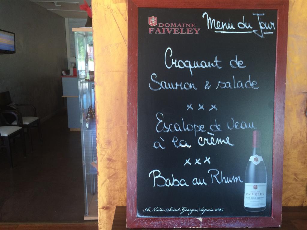 Hotel Evan Lempdes sur Allagnon Luaran gambar