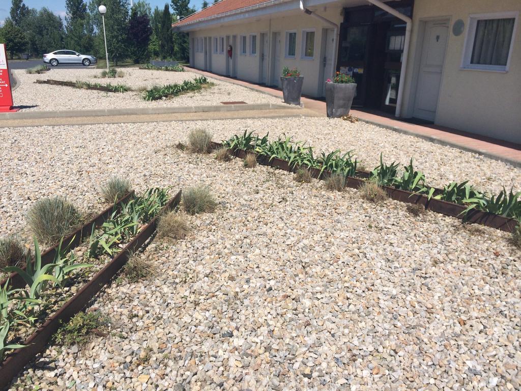 Hotel Evan Lempdes sur Allagnon Luaran gambar