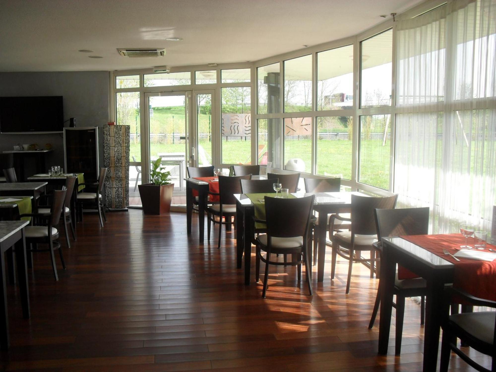 Hotel Evan Lempdes sur Allagnon Luaran gambar