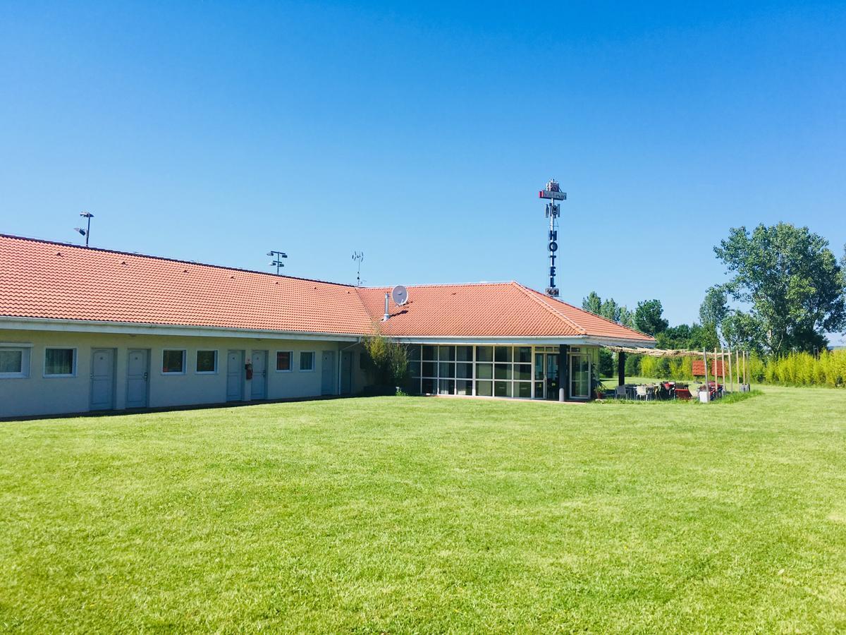 Hotel Evan Lempdes sur Allagnon Luaran gambar
