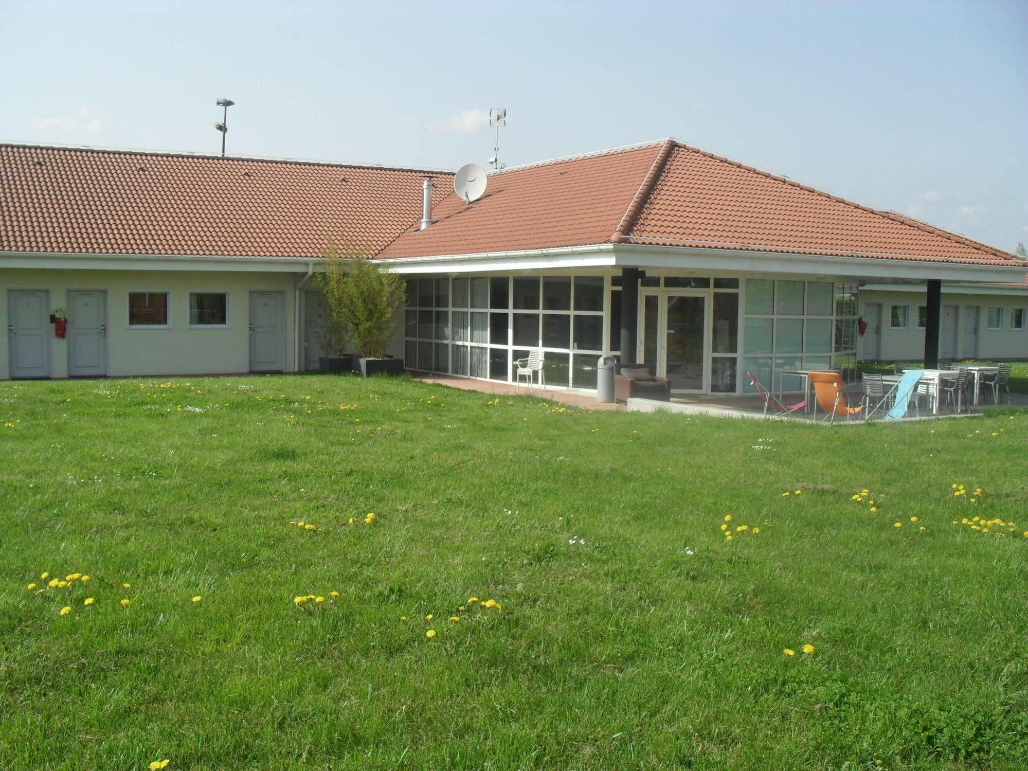 Hotel Evan Lempdes sur Allagnon Luaran gambar
